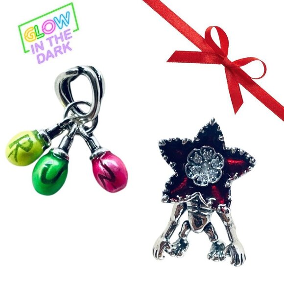 NWOT Glow-in-the-Dark "Run" Charm & Moveable Demogorgon Charm – Stranger Things - Picture 1 of 15